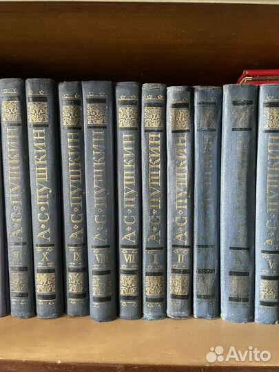 Книги отдам бесплатно