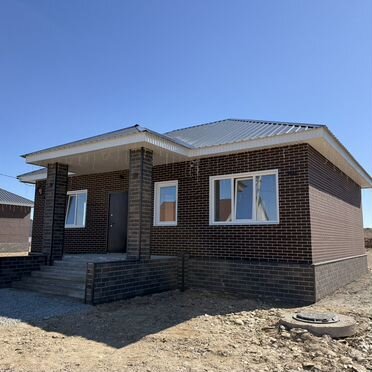 Дом 85 м² на участке 9,05 га