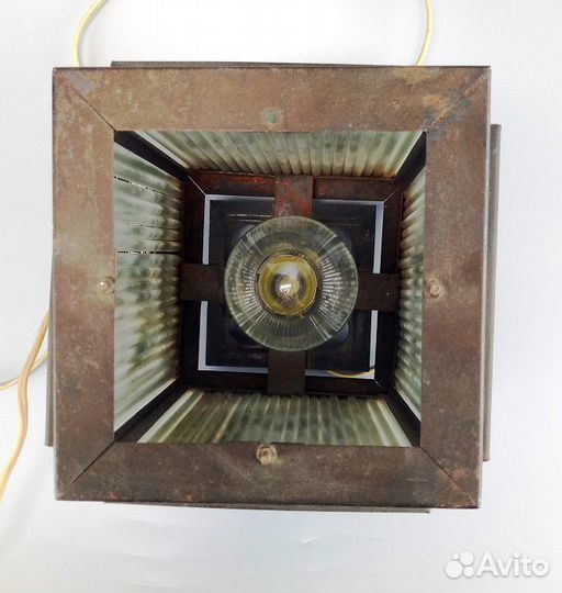 Светильник 