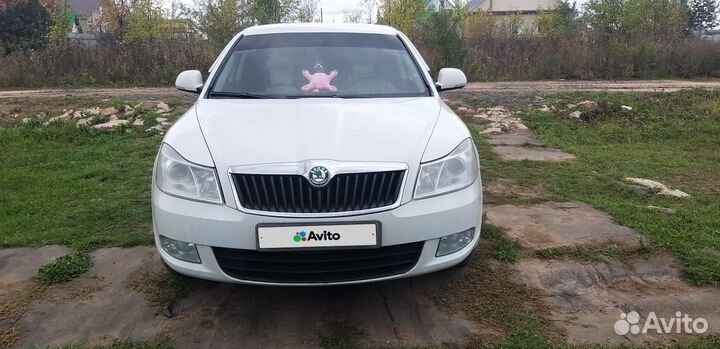 Skoda Octavia 1.6 AT, 2013, 196 000 км