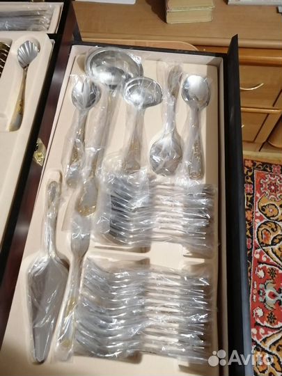 Набор столовых приборов Royal 72 предмета, новый