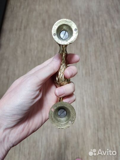 Ручка мебельная