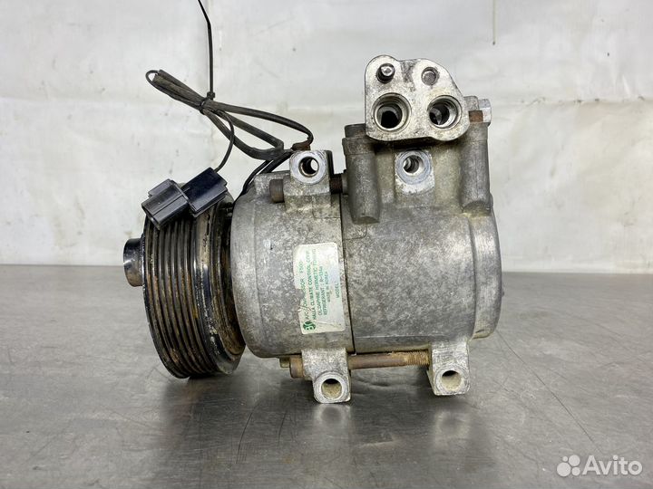 Компрессор кондиционера Hyundai Grand Starex D4CB