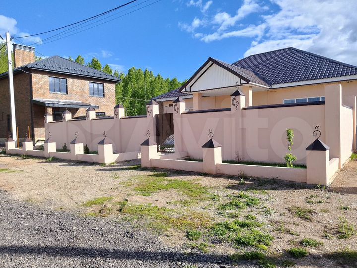 Дом 135 м² на участке 9 сот.