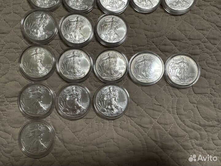 Монеты шагающая свобода лот 19шт
