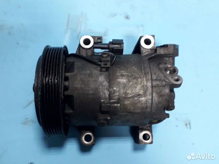 Компрессор кондиционера Nissan Primera P12E