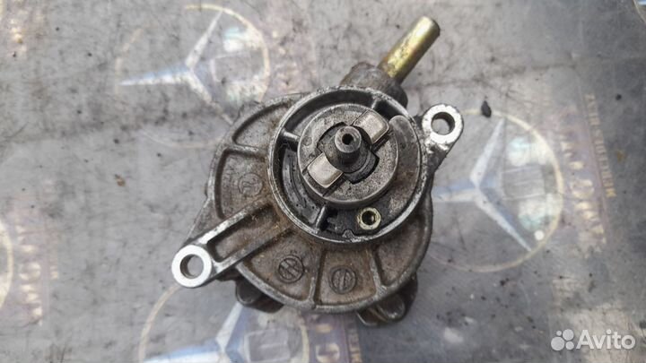 Мерседес Вито Вакуумный насос