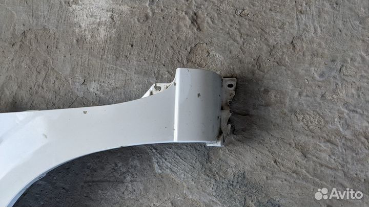 Крыло suzuki alto ha36s