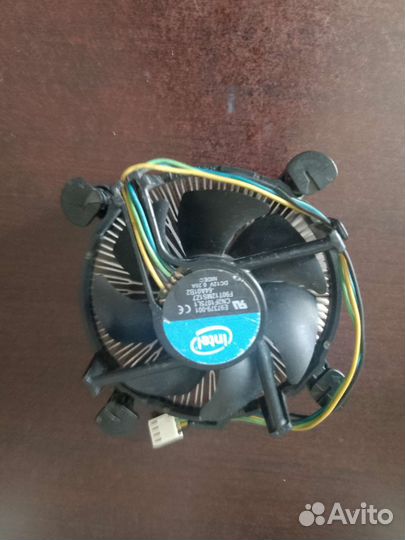 Кулер процеccорный intel