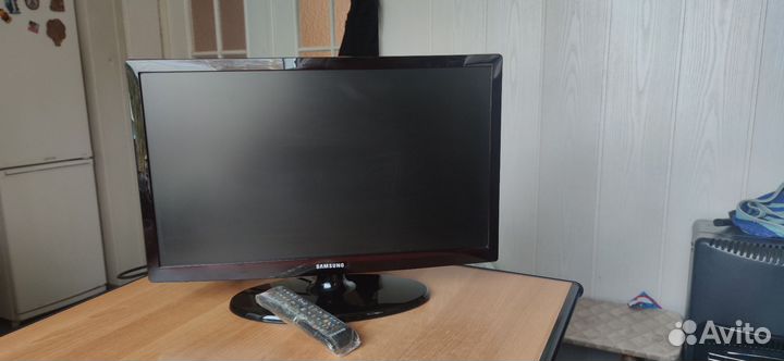 Телевизор Samsung UE22ES5000, 22