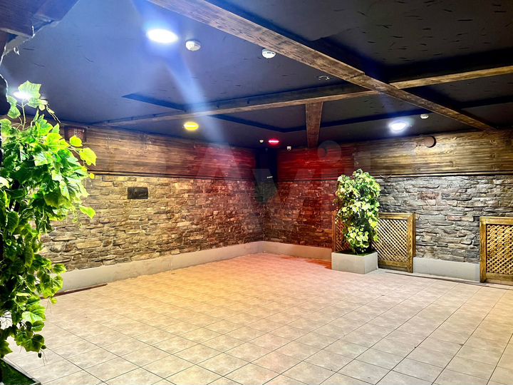 Свободного назначения, 230 м²