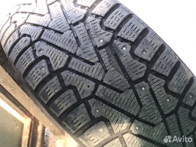 Pirelli Ice Zero 215/65 R17 103T