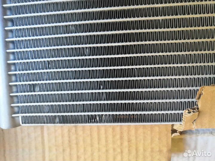 Радиатор кондиционера VAG