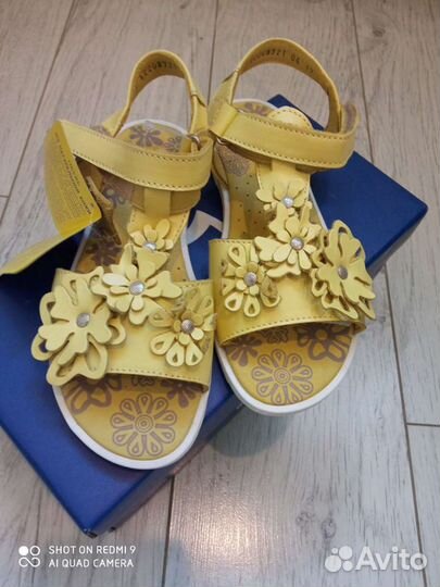 Туфли минимен новые 31 и сандали котофей 31