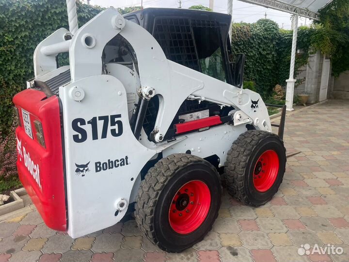 Мини-погрузчик Bobcat S175, 2007