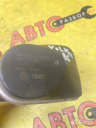 Дросельная заслонка Volkswagen Golf MKM5 AXW 2004