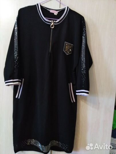 Платье черное