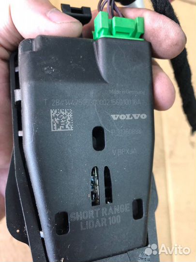 Камера распознавания знаков Volvo V40