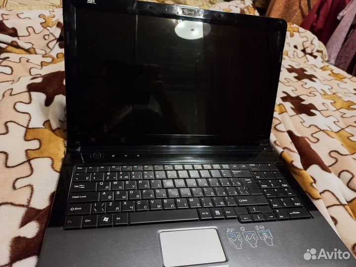 Ноутбуки 3шт рабочие