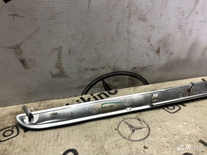 Декорная накладка задняя левая Mercedes Ml W164