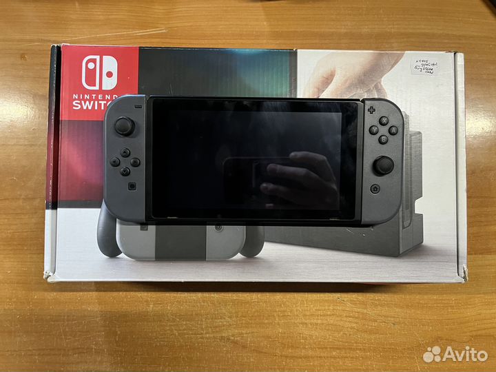 Игровая приставка Nintendo Switch V1 (в коробке)