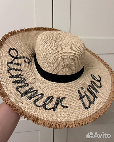 Шляпа соломенная