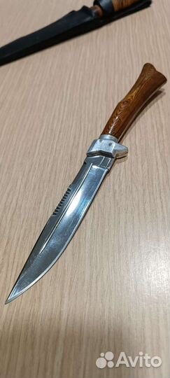 Нож туристический