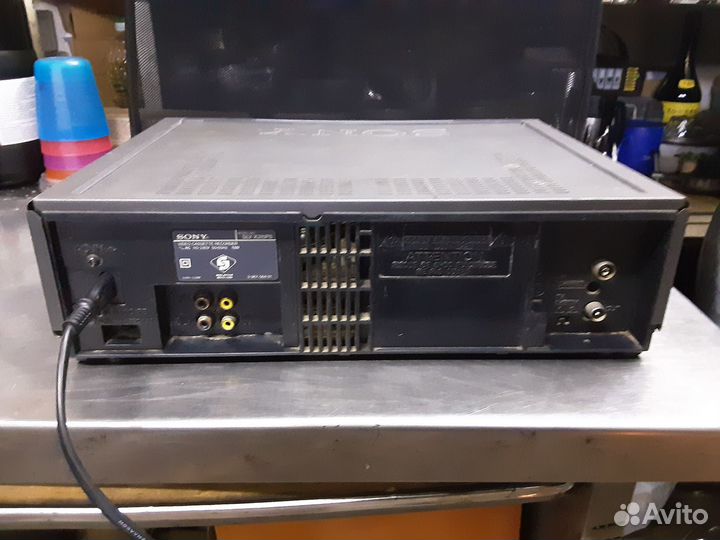 Видеомагнитофон sony X315