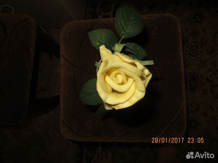 Продам светящуюся розу В темноте. В отличном состо