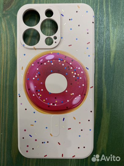 Чехлы на iPhone 13 pro с MagSafe