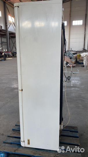 Холодильник Indesit C240G