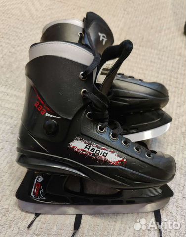 Коньки хоккейные