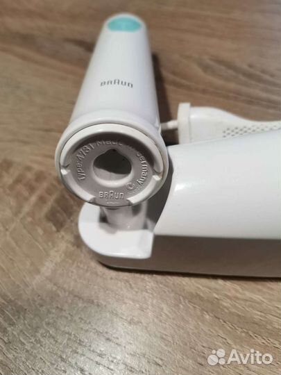 Зубная электрическая щетка Braun