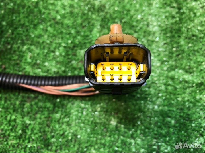 Проводка форсунок Renault Fluence седан K4MV838