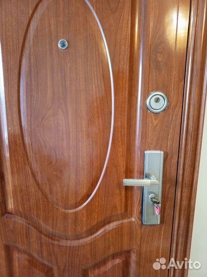 Дверь входная бу