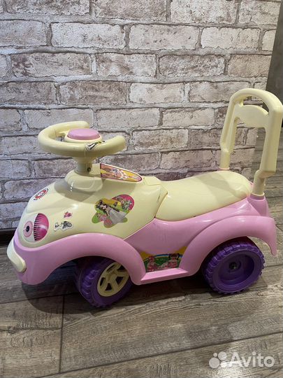 Машинка-каталка толокар