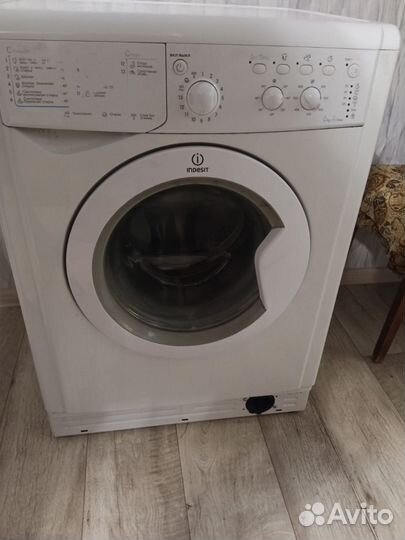 Стиральная машина indesit 6кг