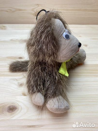 Меховая игрушка (сувенир) обезьянка (мех нутрии)