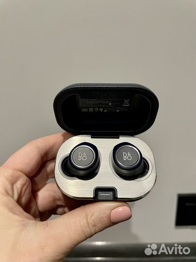 Беспроводные наушники Bang & Olufsen Beoplay