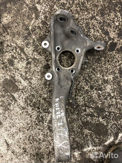 Поворотный кулак передний бмв х5/х6 правый