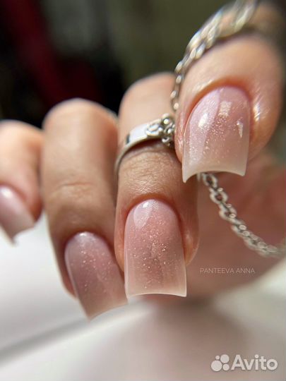 Маникюр педикюр