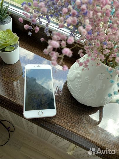 Телефон iPhone 6s plus