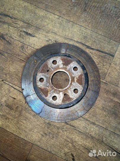 Тормозной диск задний Geely Emgrand EC7