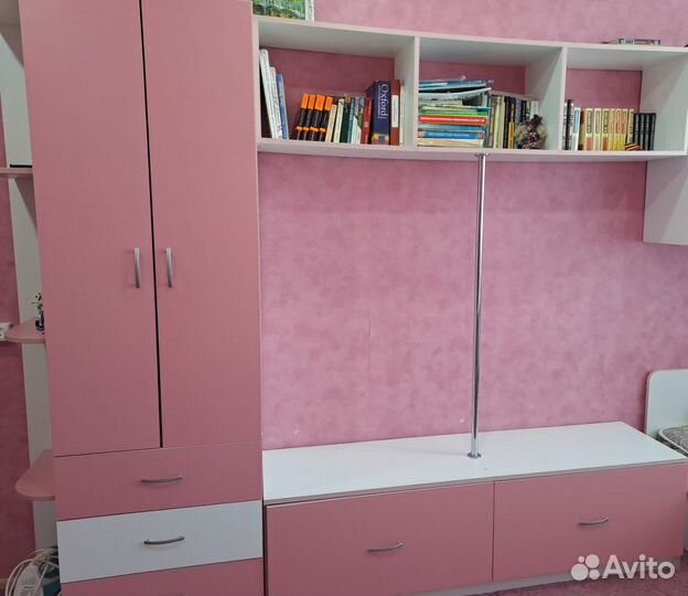 Спальный гарнитур