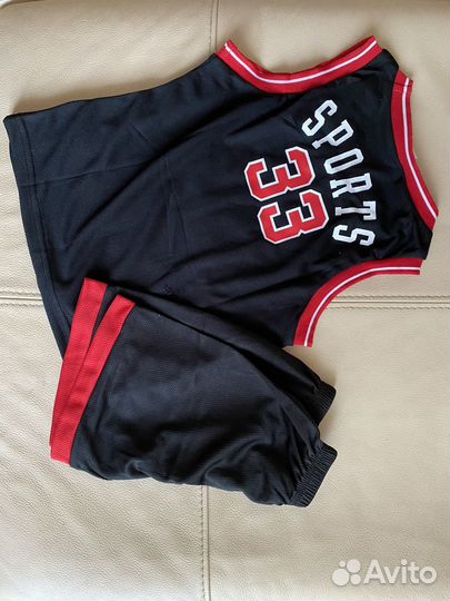 Костюм на мальчика 92-98