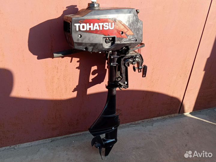 Tohatsu 3.5 лодочный мотор