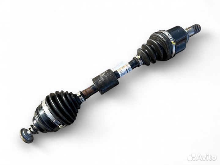 Полуось передняя левая BMW 2 F44 2020 8681523
