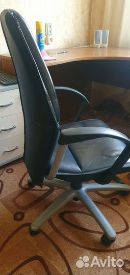 Компьютерное кресло руководителя бу