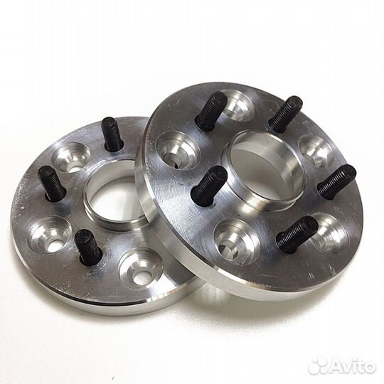 Колёсные проставки 20мм с крепежом