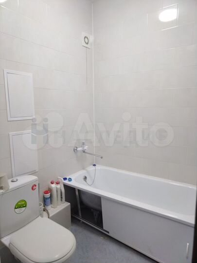 2-к. квартира, 45 м², 3/3 эт.